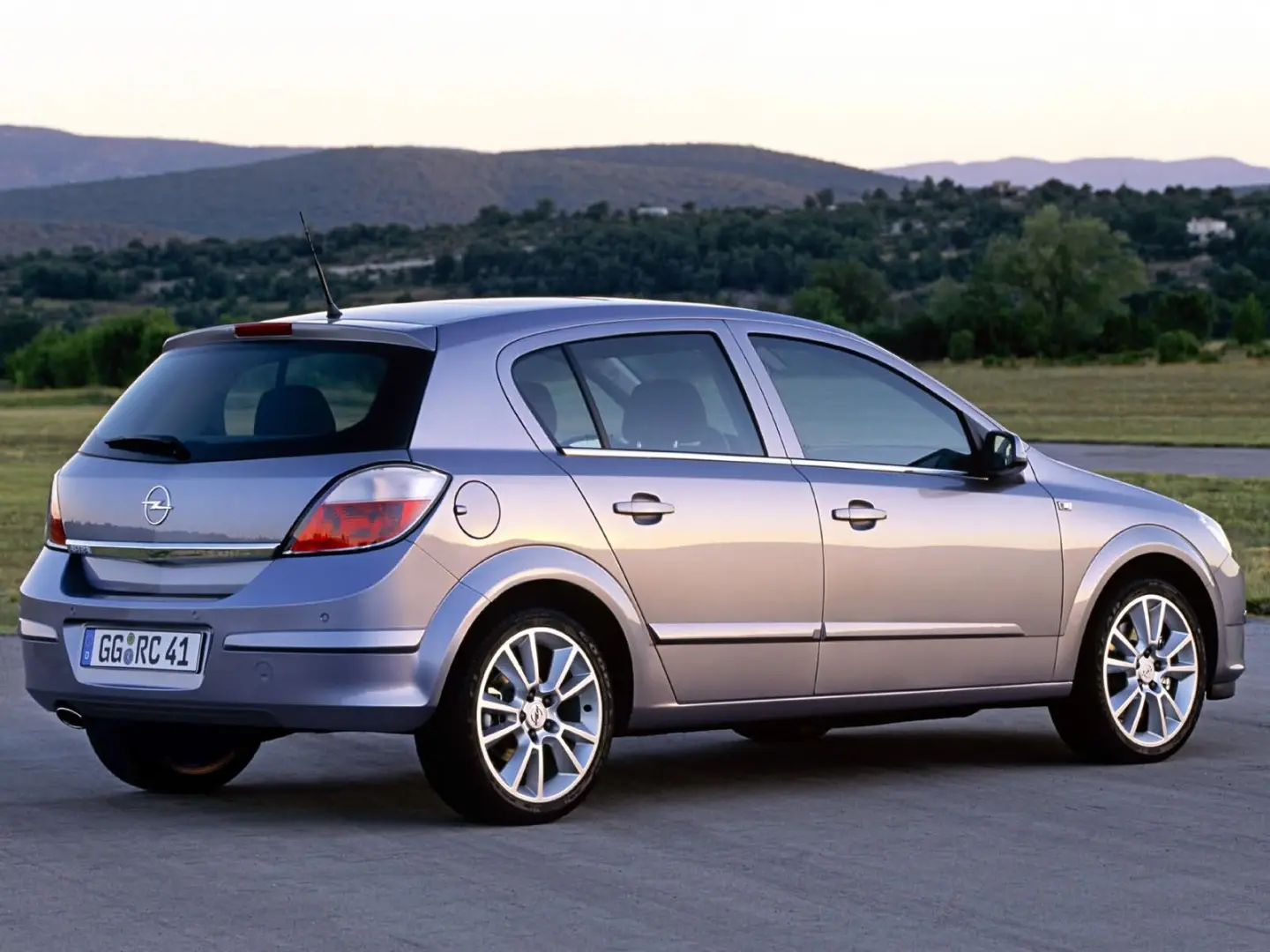 Opel Astra Astra 1.8 Optima 5
