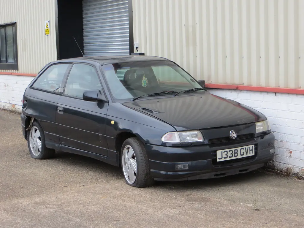 Opel Astra Astra 2.0 16V GSI 4