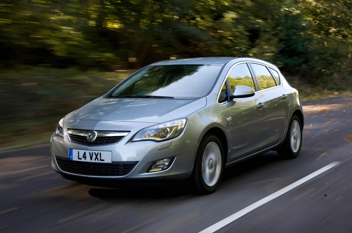 Opel Astra Astra 2.0 CDTI Sport 6