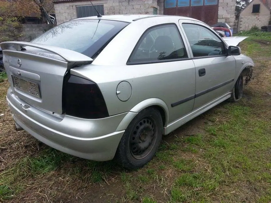 Opel Astra Astra 2.0 DTI Comfort 4
