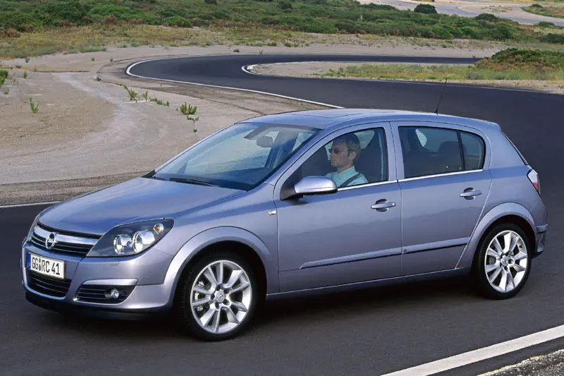 Opel Astra Astra 2.0 T Cosmo 3
