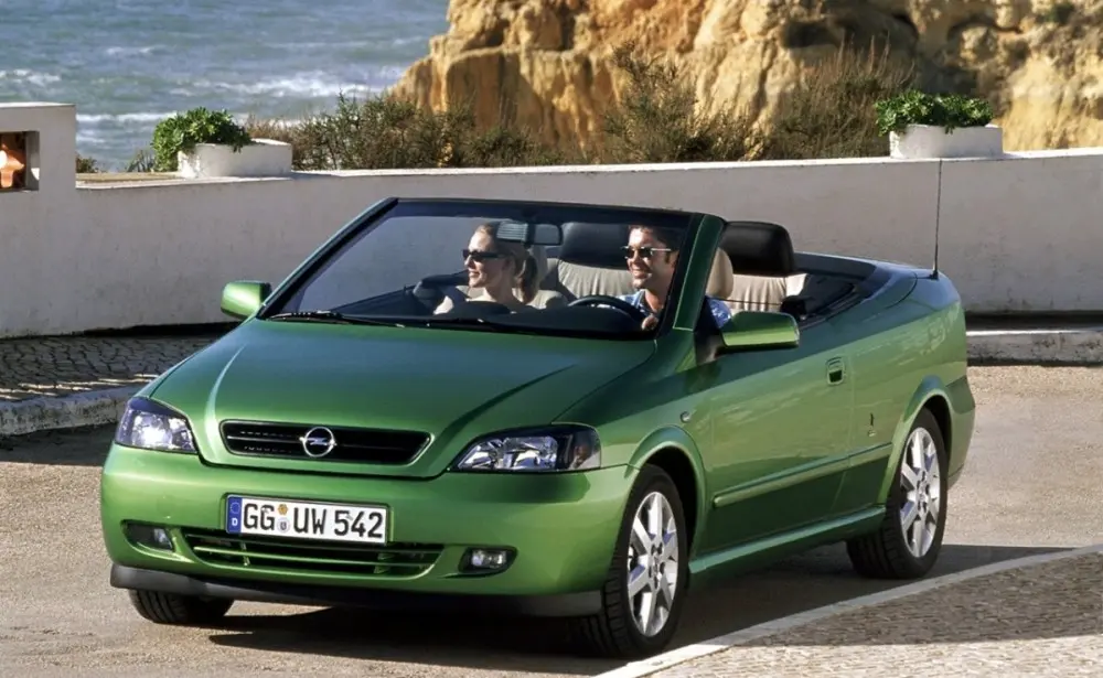 Opel Astra Astra 2.2 16V 5