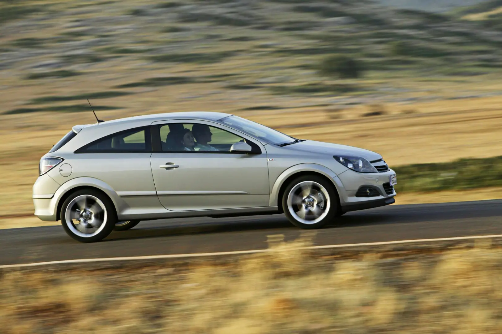 Opel Astra Astra GTC 1.6 Sport 4