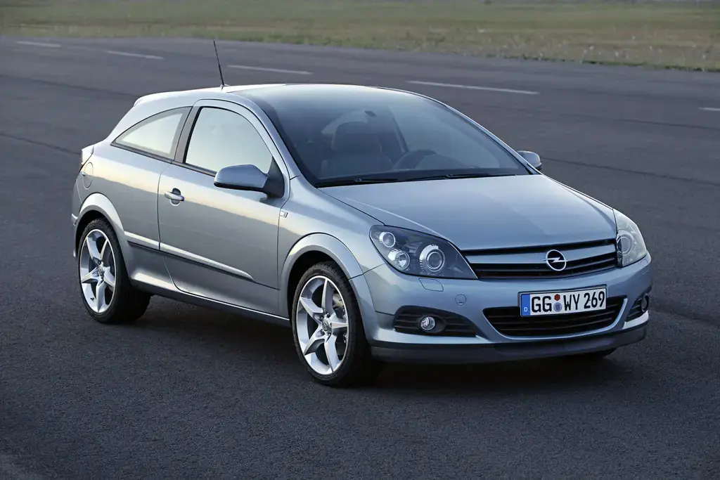Opel Astra Astra GTC 1.9 CDTI Sport 6
