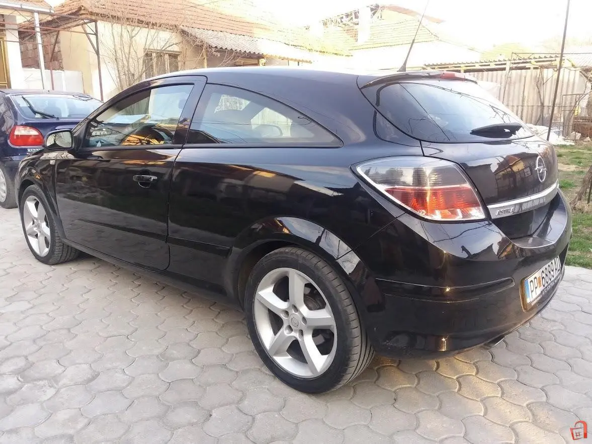 Opel Astra Astra GTC 1.9 CDTI Sport 6