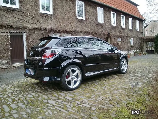 Opel Astra Astra GTC 1.9 CDTI Sport 3