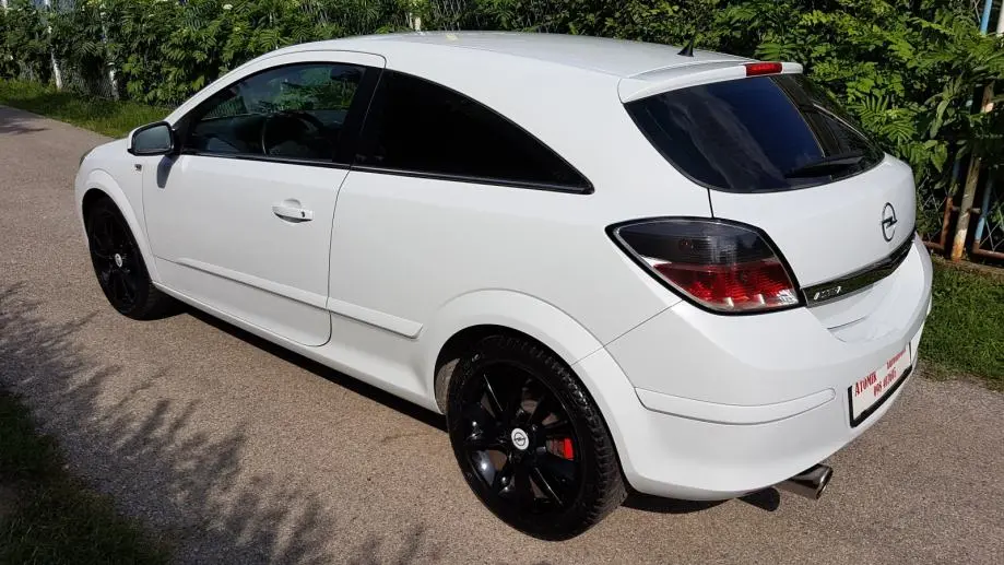 Opel Astra Astra GTC 1.9 CDTI Sport 4