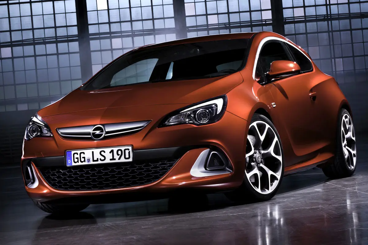 Opel Astra Astra GTC 2.0 OPC 2