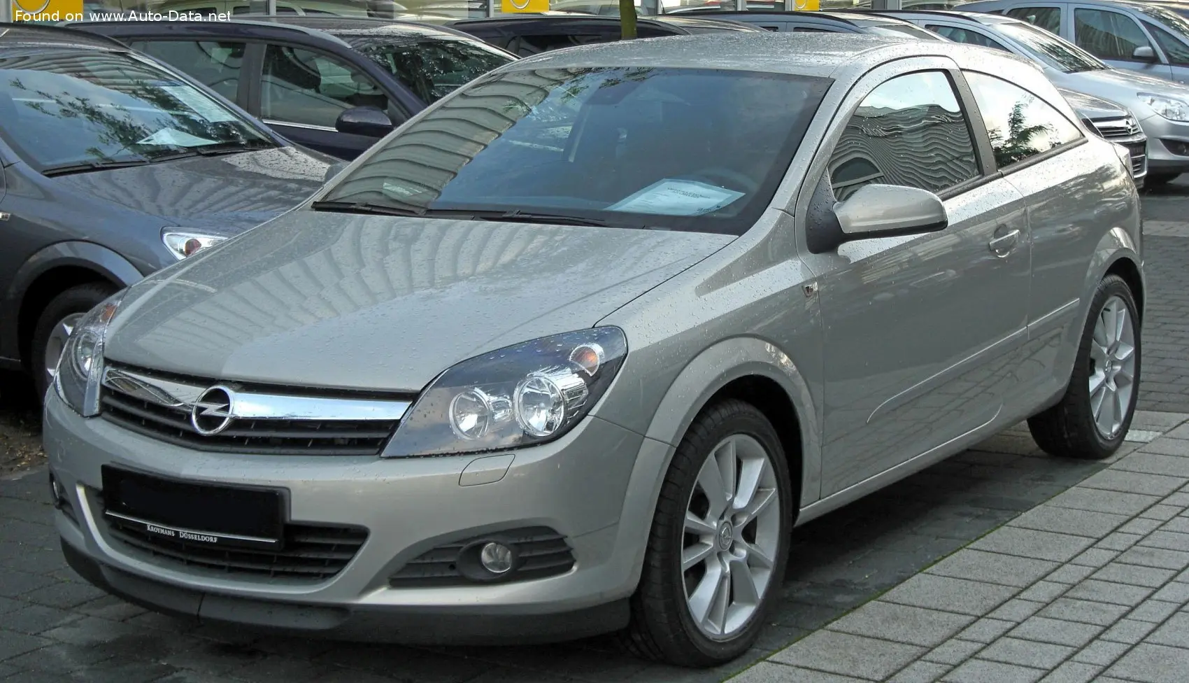 Opel Astra Astra GTC 2.0 Turbo OPC 4