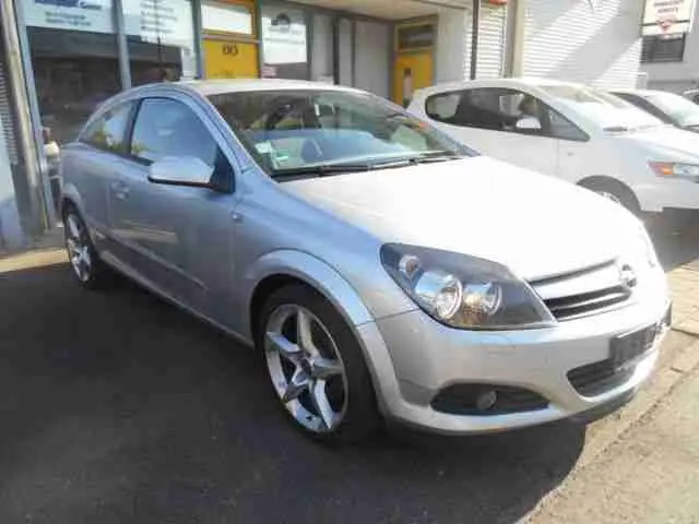 Opel Astra Astra GTC 2.0 Turbo Sport 6