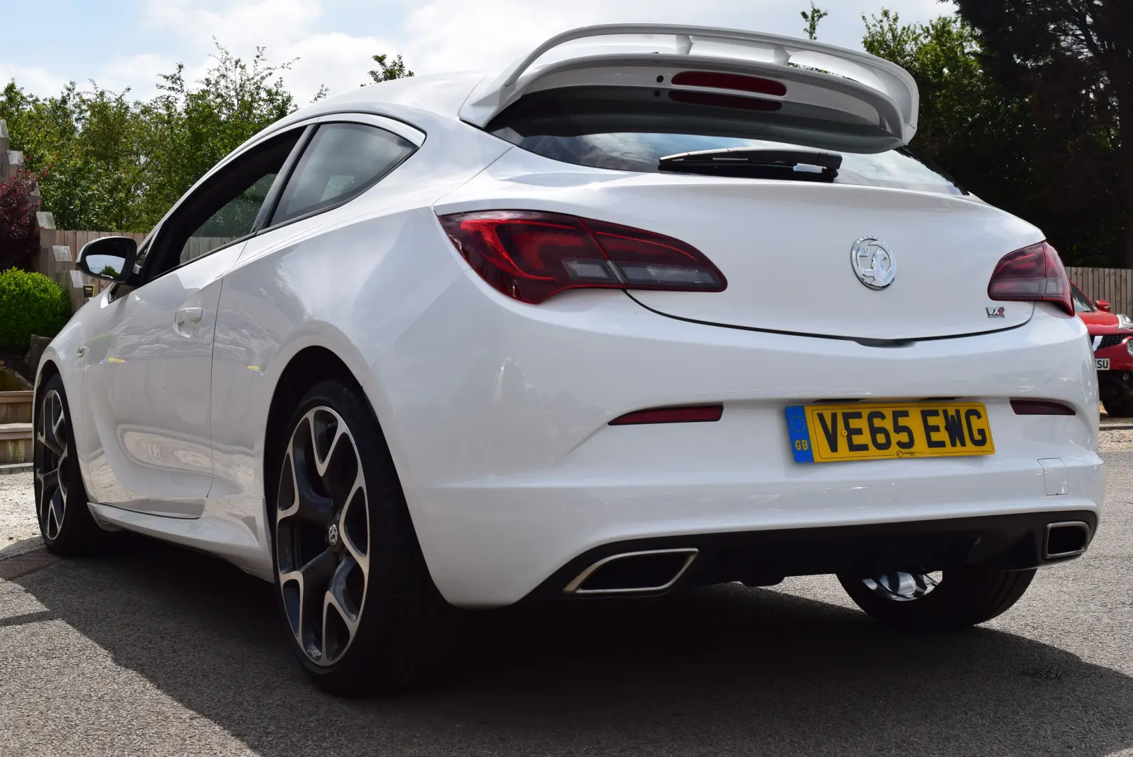 Opel Astra Astra GTC 2.2 16V Sport 1
