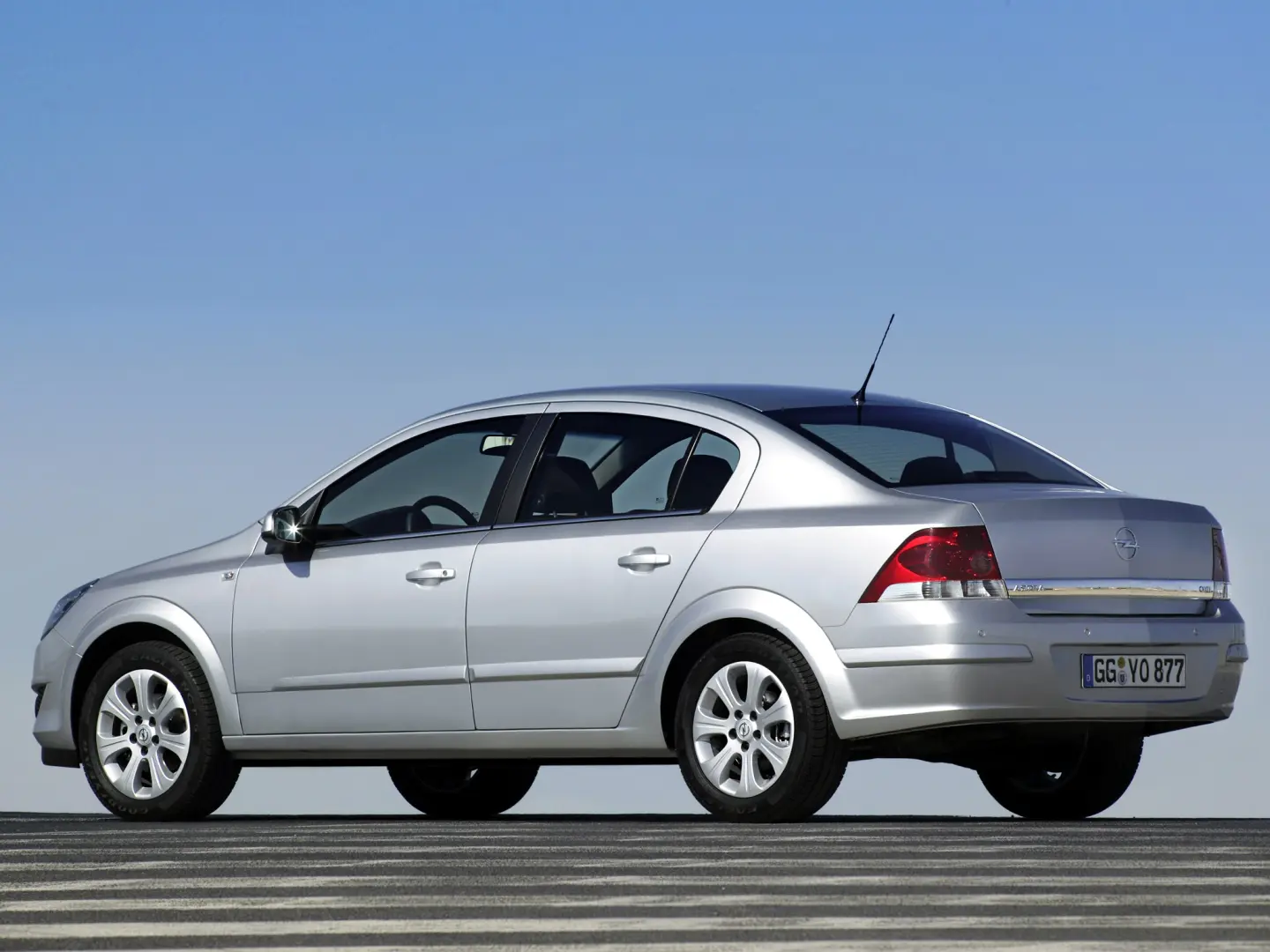 Opel Astra Astra Sedan 1.3 CDTI Enjoy 7