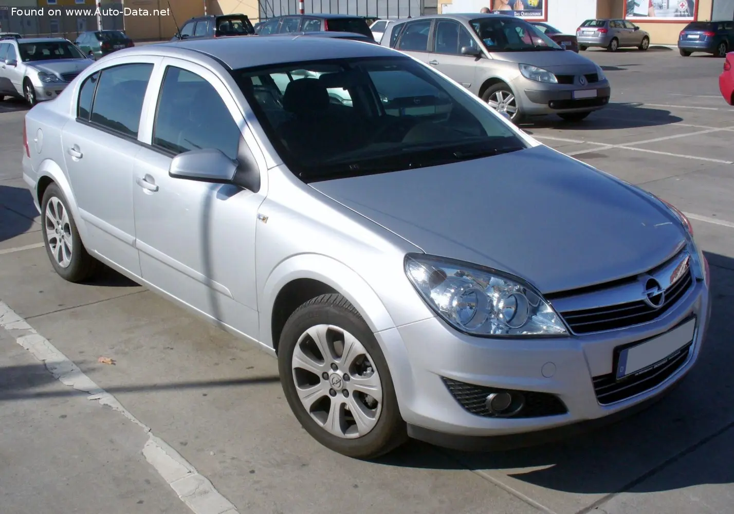 Opel Astra Astra Sedan 1.3 CDTI Enjoy Elegance 7