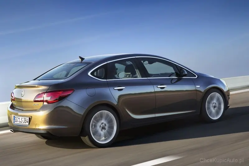 Opel Astra Astra Sedan 1.4 Turbo Design 6