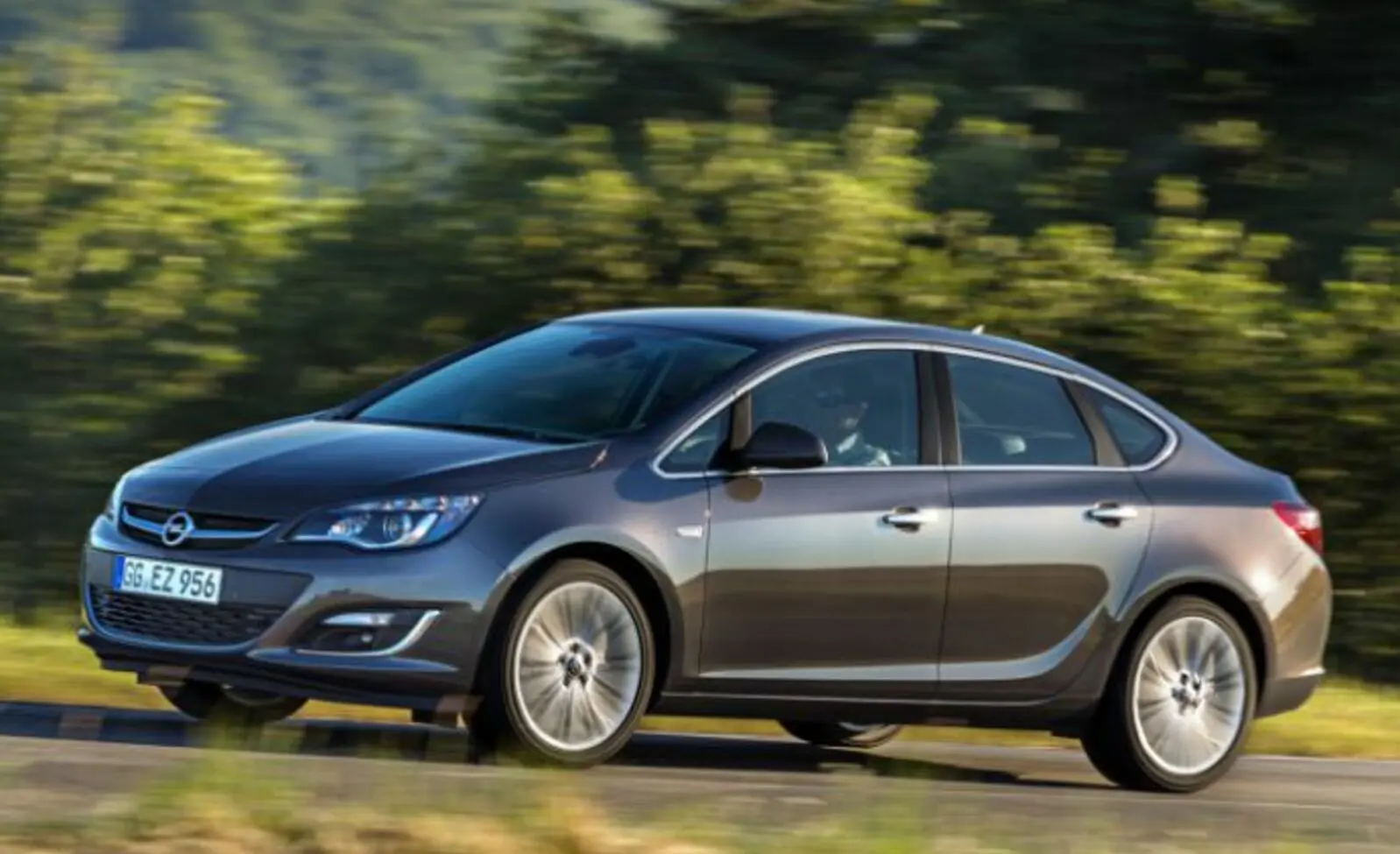 Opel Astra Astra Sedan 1.4 Turbo Edition Plus 4
