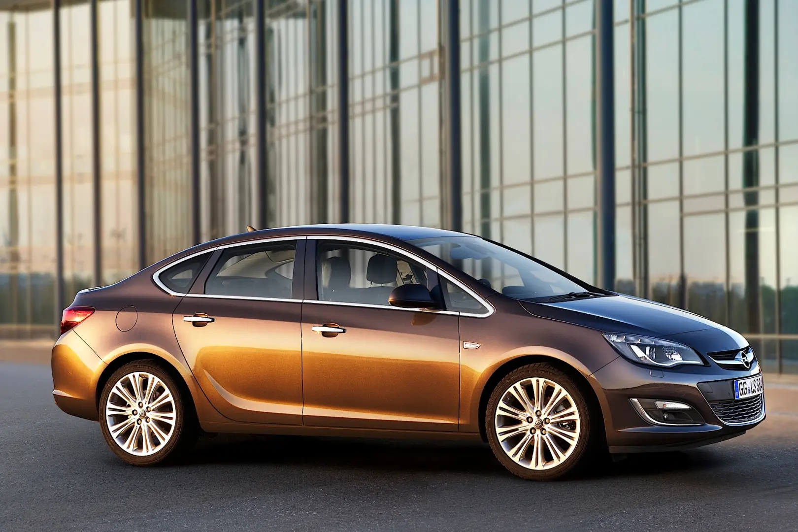Opel Astra Astra Sedan 1.6 Edition Active Select 1
