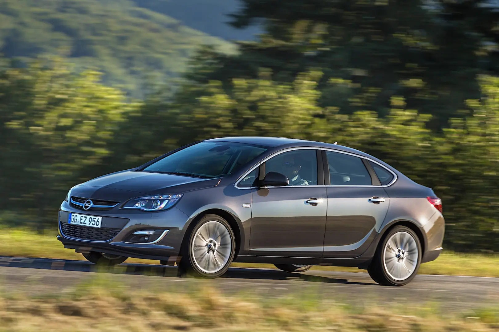 Opel Astra Astra Sedan 1.4 Turbo Start&Stop Cosmo 3