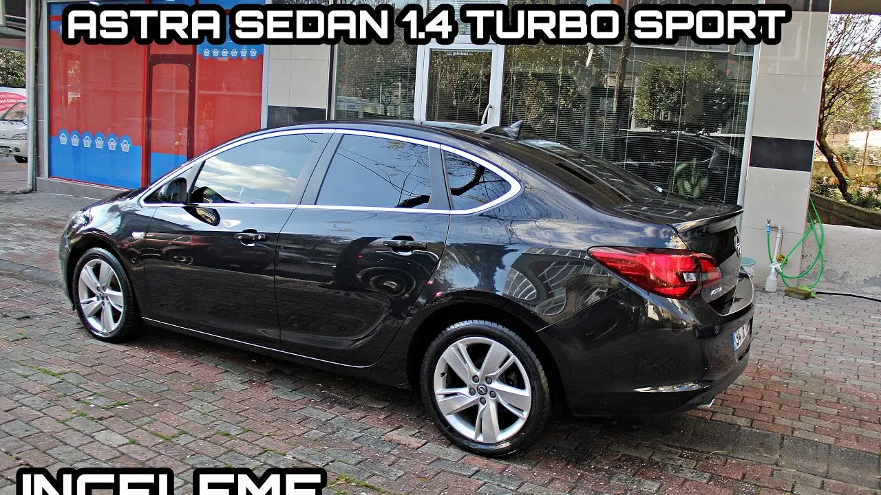 Opel Astra Astra Sedan 1.4 Turbo Sport Elegance 6