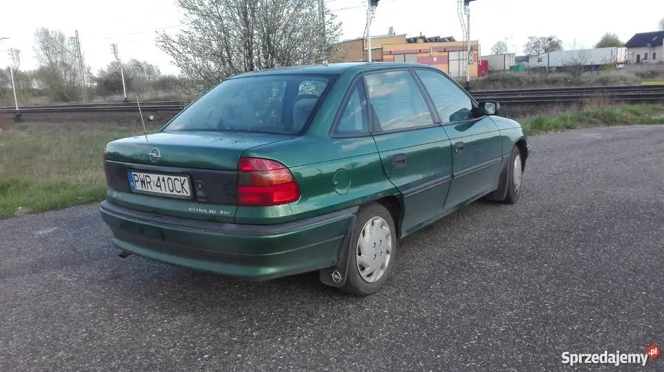 Opel Astra Astra Sedan 1.6 16V 100.Yıl 7