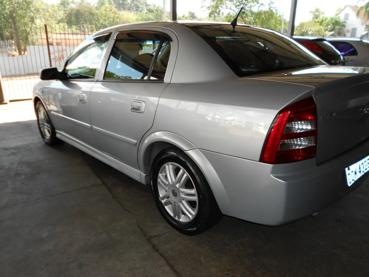 Opel Astra Astra Sedan 1.6 16V Comfort 6