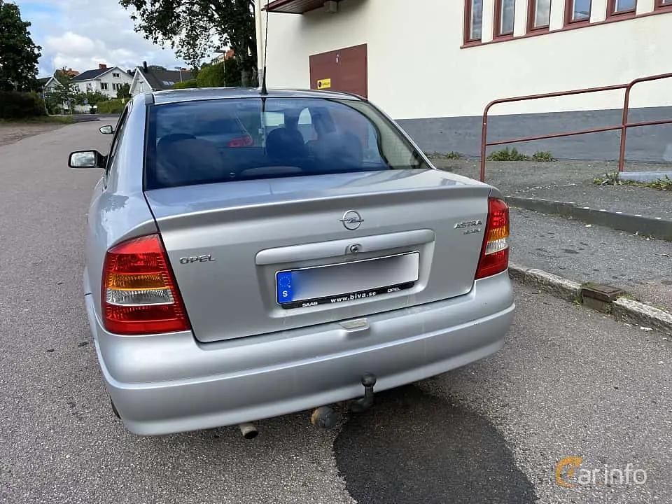 Opel Astra Astra Sedan 1.6 4