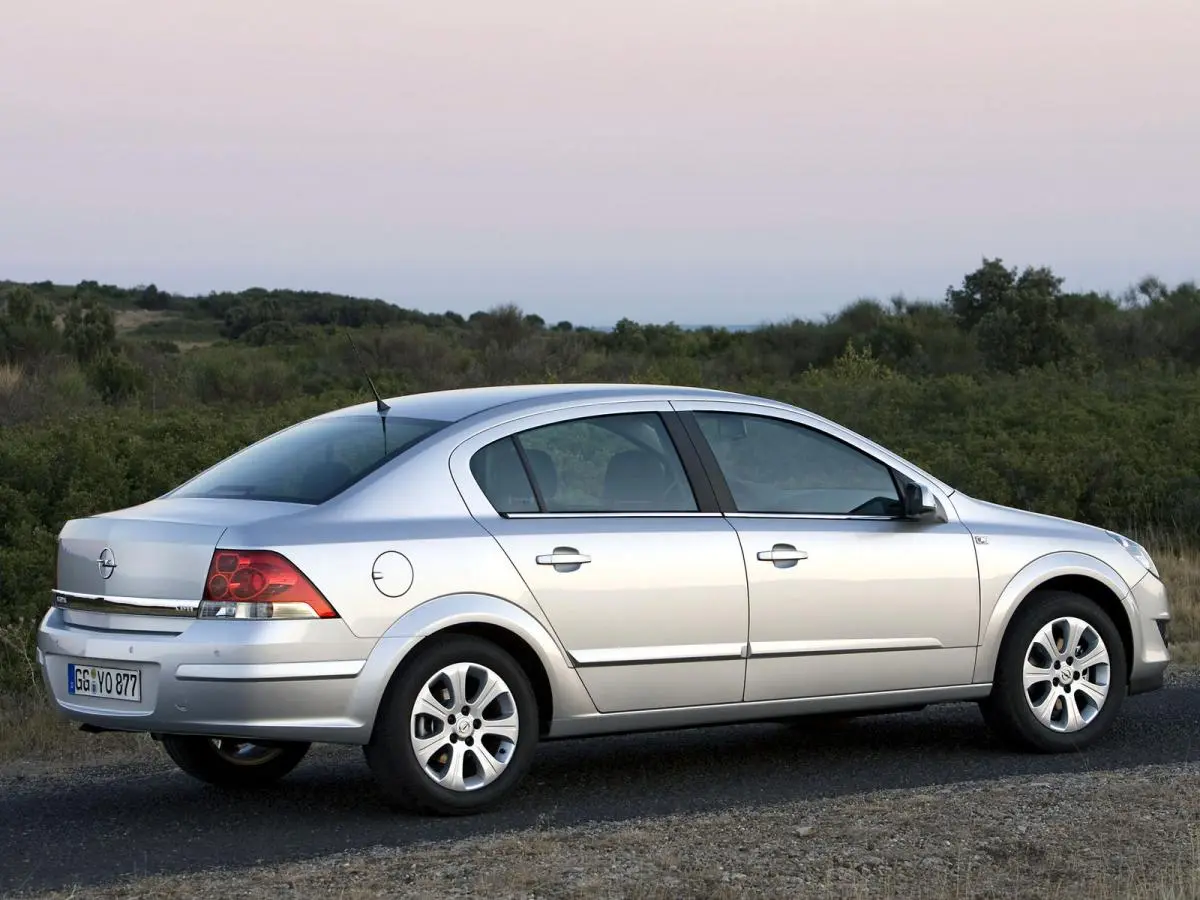 Opel Astra Astra Sedan 1.6 16V Elegance 5