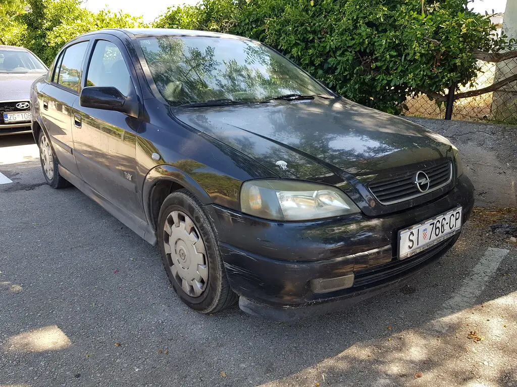 Opel Astra Astra Sedan 1.6 16V Njoy 6