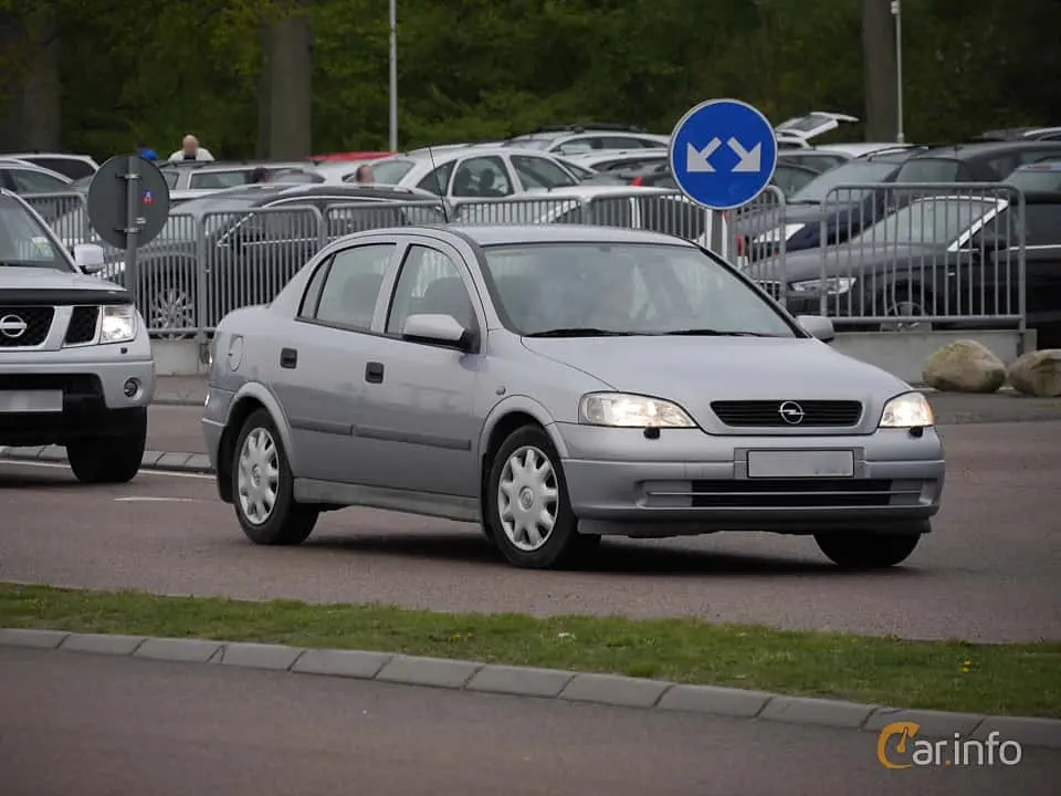 Opel Astra Astra Sedan 1.6 6
