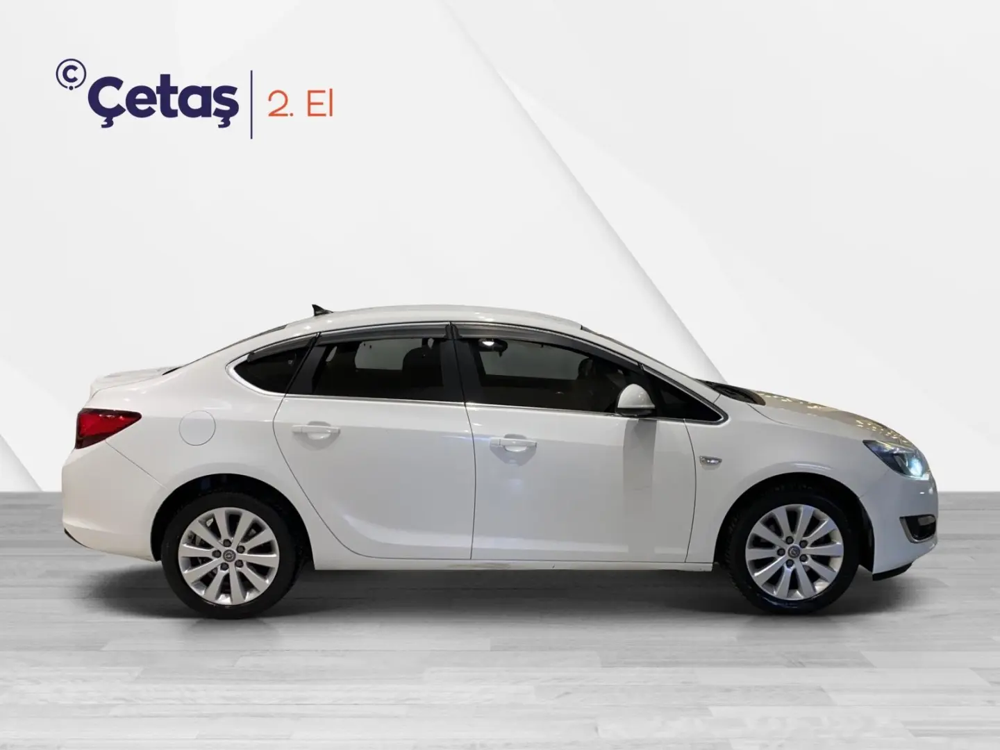 Opel Astra Astra Sedan 1.3 CDTI Start&Stop Cosmo 6