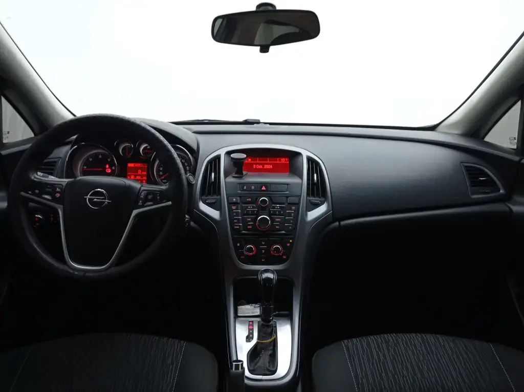 Opel Astra Astra Sedan 1.6 CDTI Start&Stop Design 4