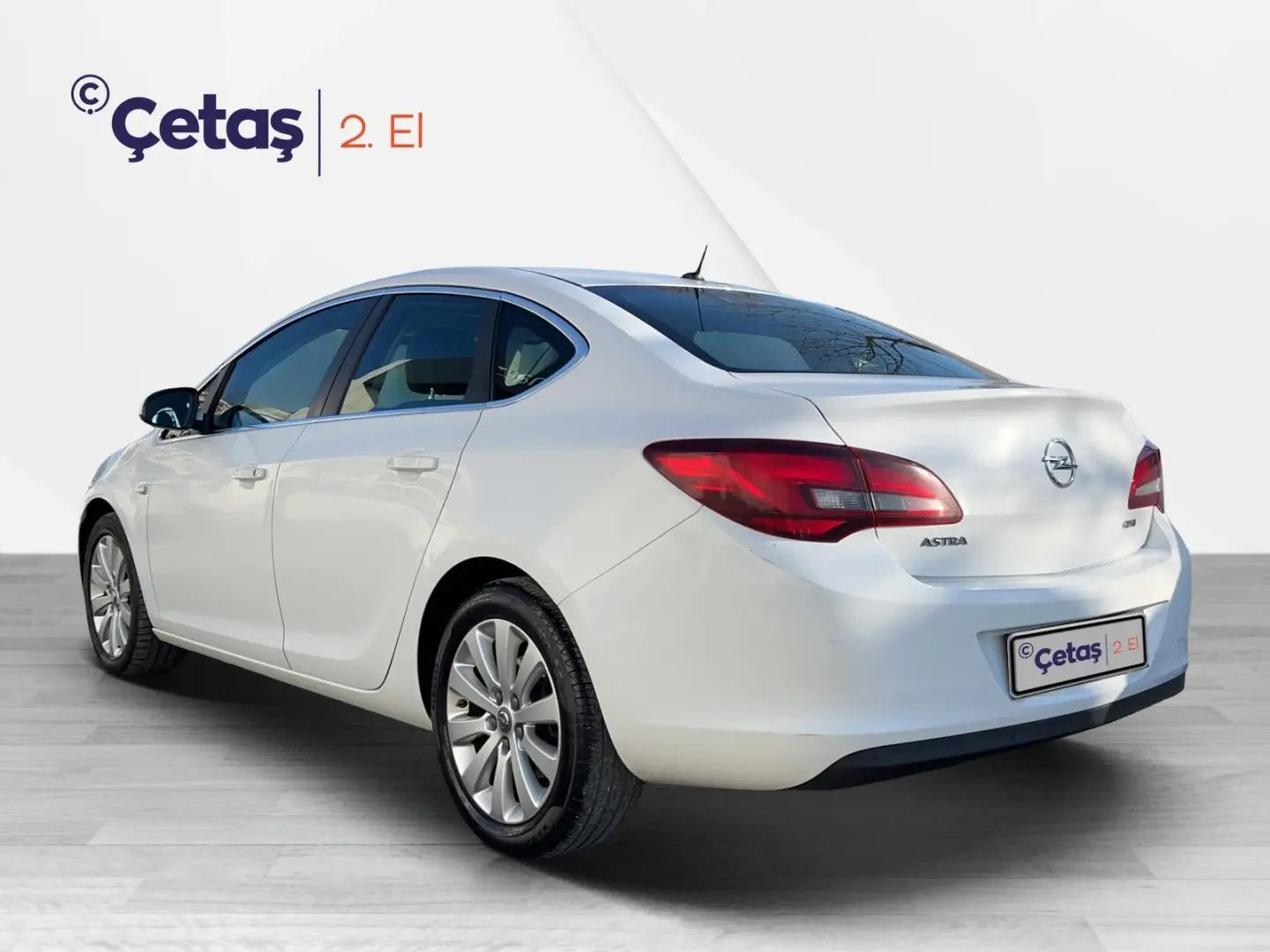 Opel Astra Astra Sedan 1.6 CDTI Start&Stop Dynamic 2
