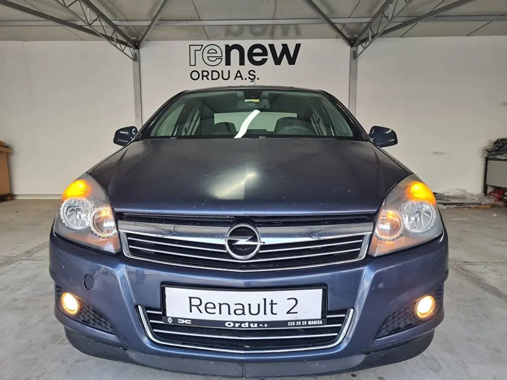 Opel Astra Astra Sedan 1.6 Enjoy 111 Easytronic 4