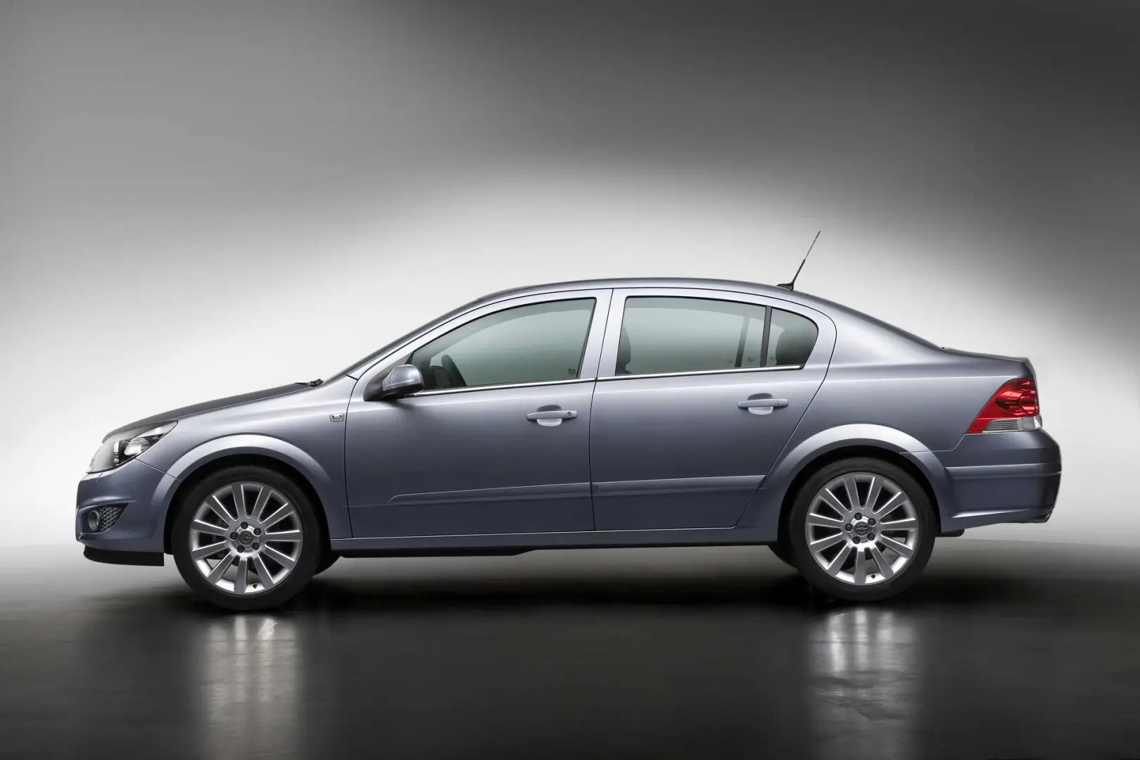 Opel Astra Astra Sedan 1.6 Enjoy Elegance Easytronic 5