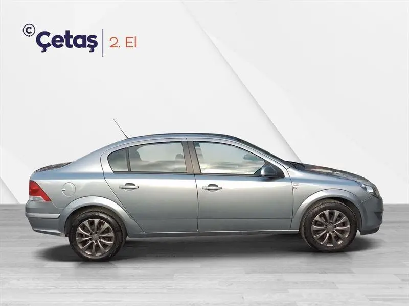 Opel Astra Astra Sedan 1.6 Enjoy Easytronic 5
