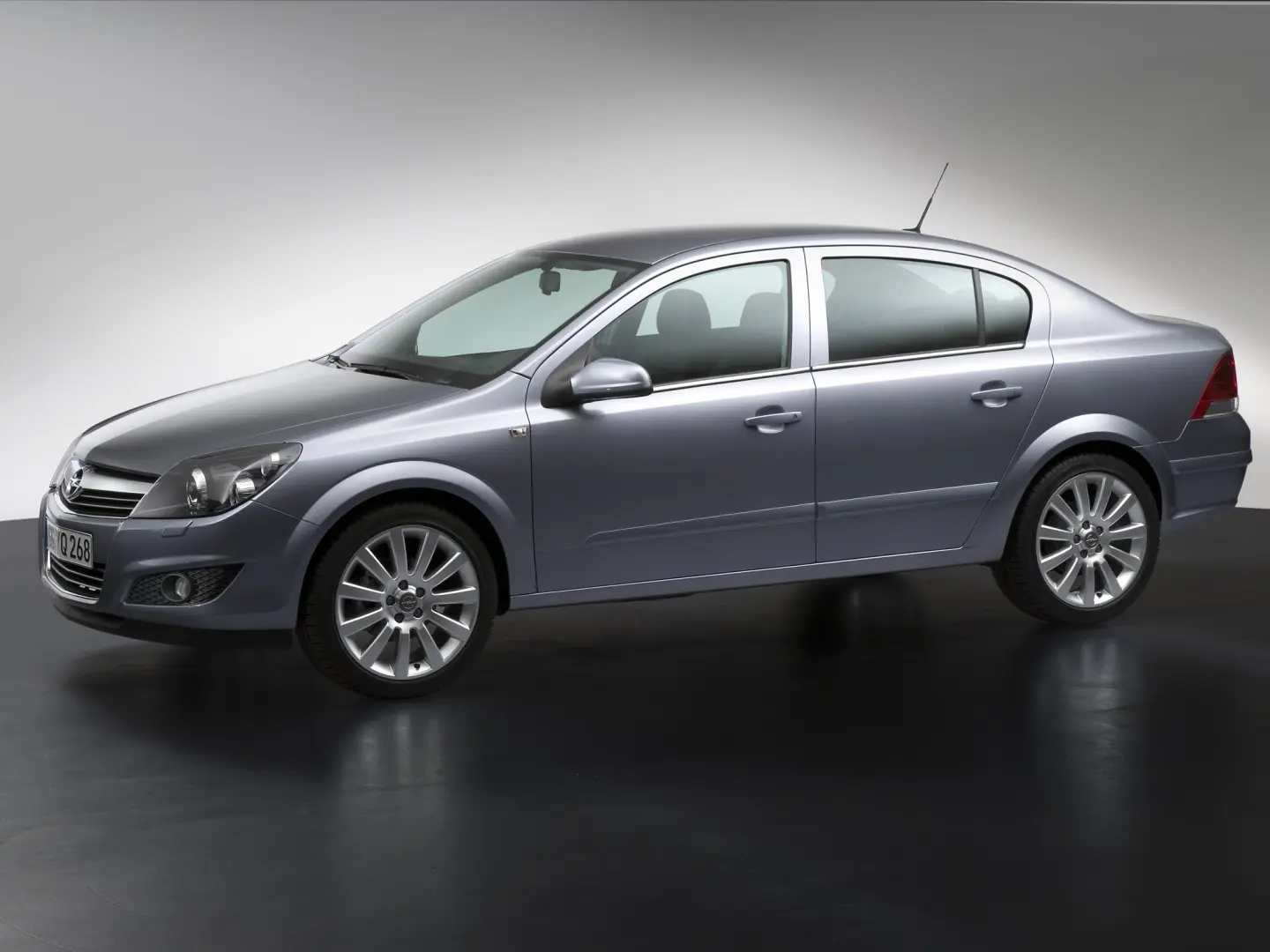 Opel Astra Astra Sedan 1.6 Enjoy Plus 7