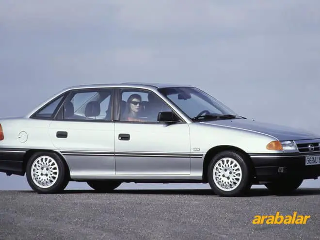 Opel Astra Astra Sedan 1.6 16V GLS 2