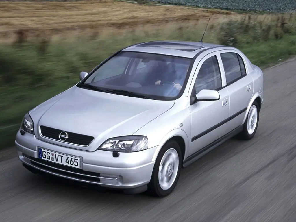 Opel Astra Astra Sedan 1.7 CDTI 4