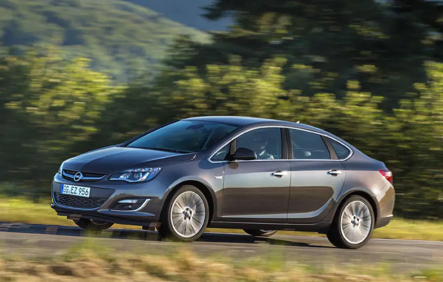 Opel Astra Astra Sedan 1.7 CDTI 6