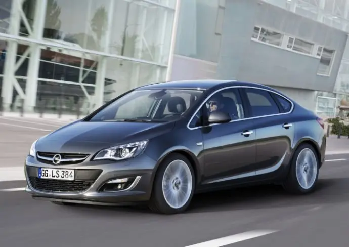 Opel Astra Astra Sedan 1.7 CDTI 4