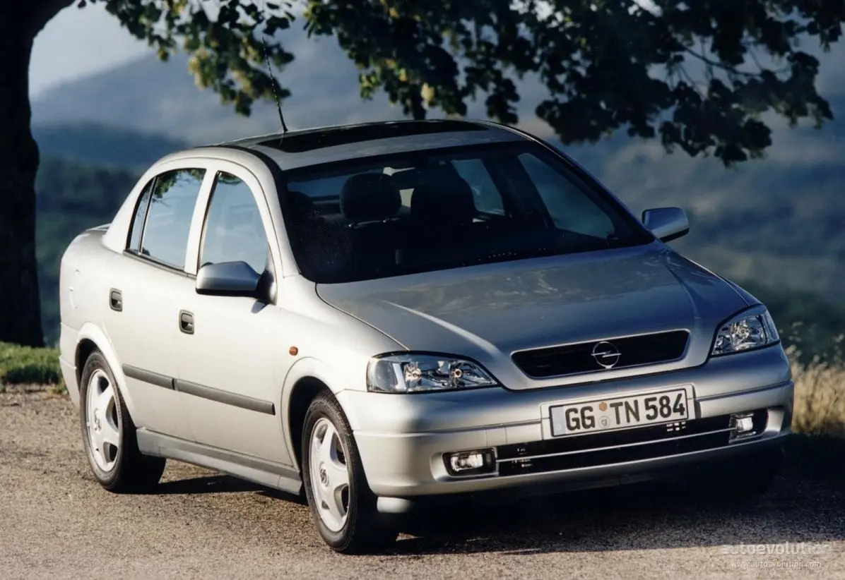 Opel Astra Astra Sedan 1.6 16V CD 5