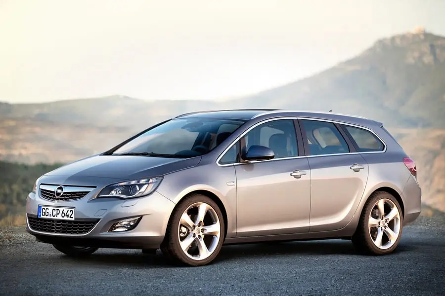 Opel Astra Astra Sports Tourer 1.6 Cosmo 0