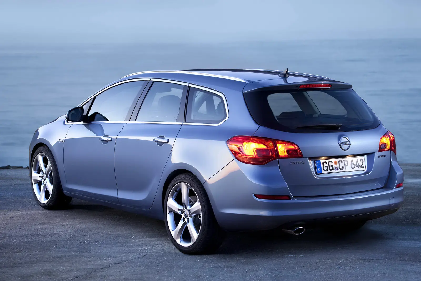 Opel Astra Astra Sports Tourer 1.8 Optima 4