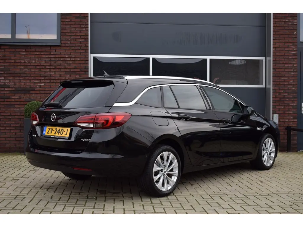 Opel Astra Astra Sports Tourer 1.4 GL 7