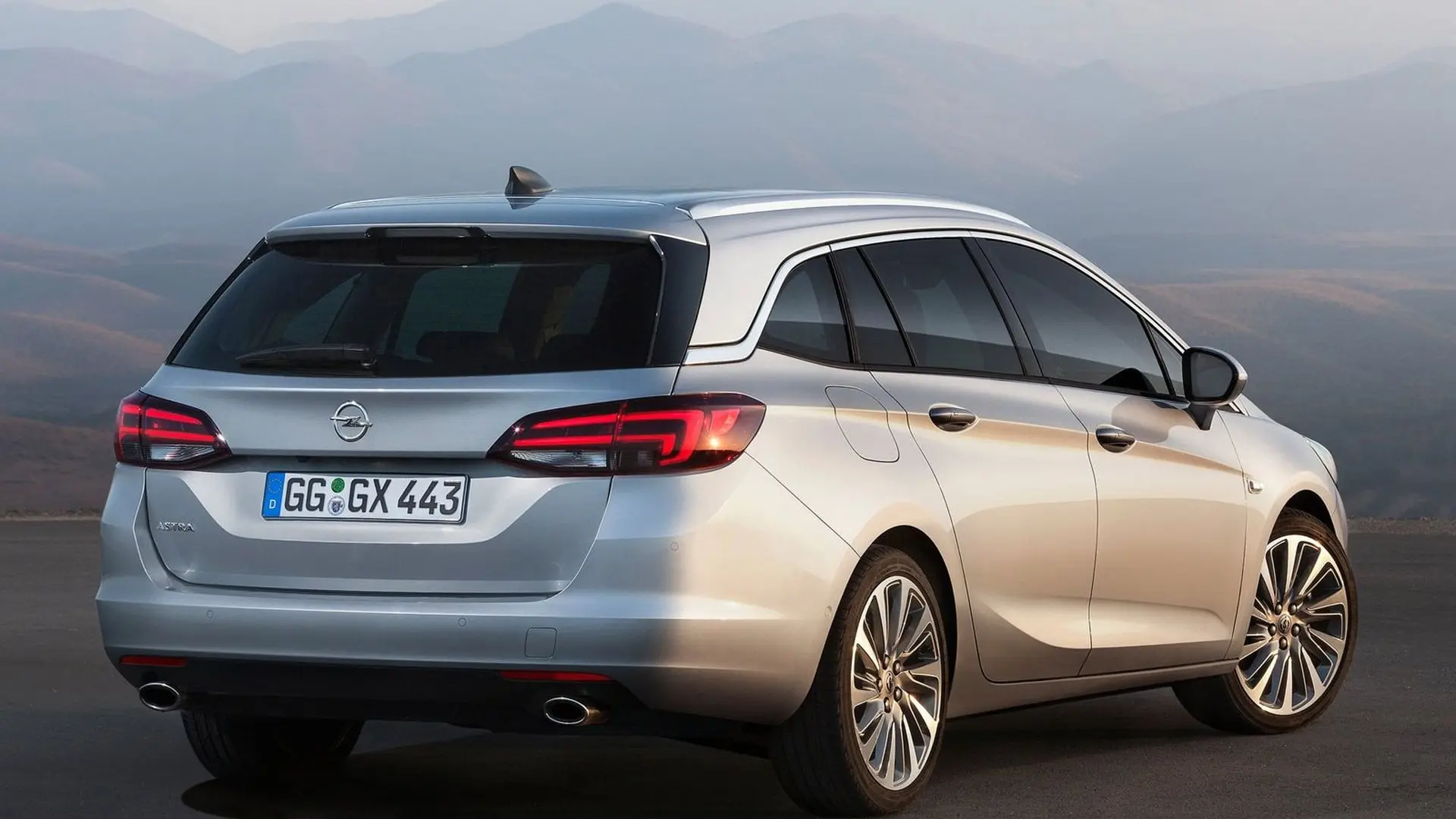 Opel Astra Astra Sports Tourer 1.6 CDTI Dynamic 3