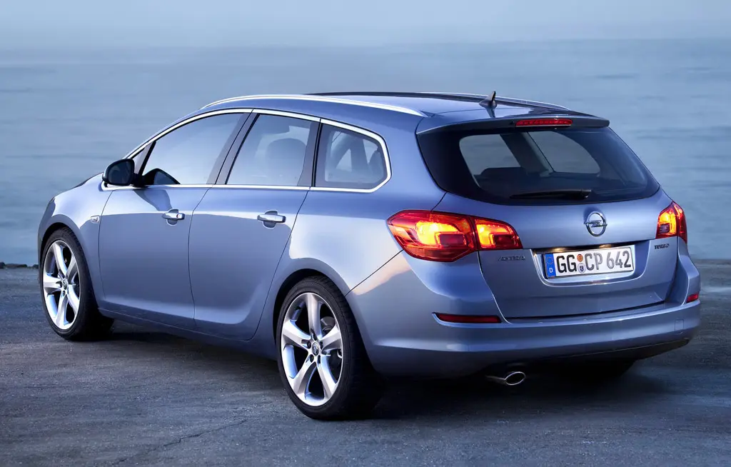 Opel Astra Astra Sports Tourer 1.6 Sport 7