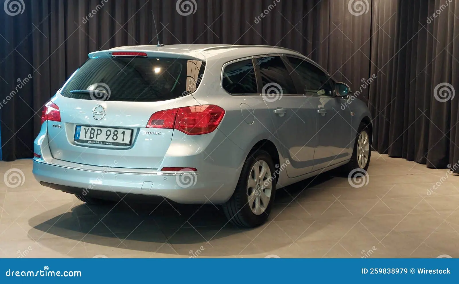 Opel Astra Astra Sports Tourer 1.4 T Start&Stop Dynamic 4