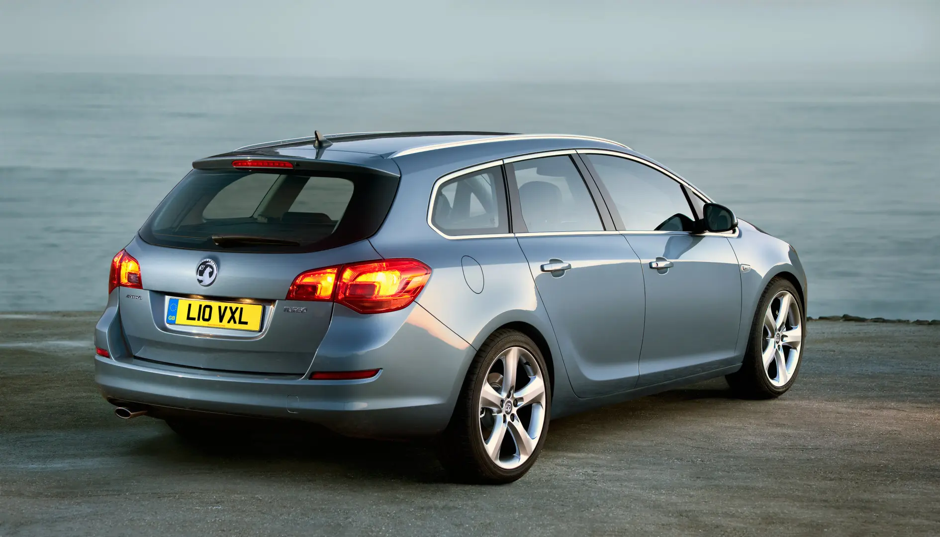 Opel Astra Astra Sports Tourer 1.6 Cosmo 7