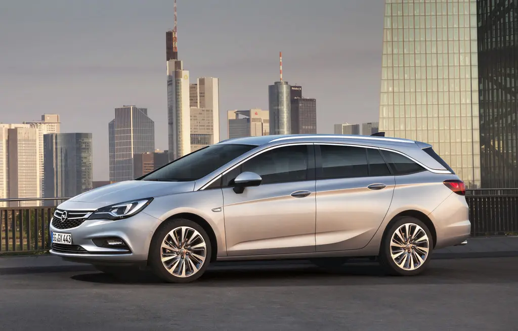 Opel Astra Astra Sports Tourer 1.6 Elegance 7