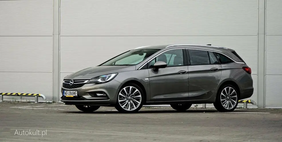 Opel Astra Astra Sports Tourer 1.6 Elegance 5