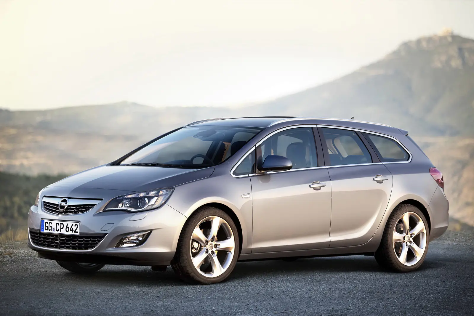 Opel Astra Astra Sports Tourer 1.6 Cosmo 2